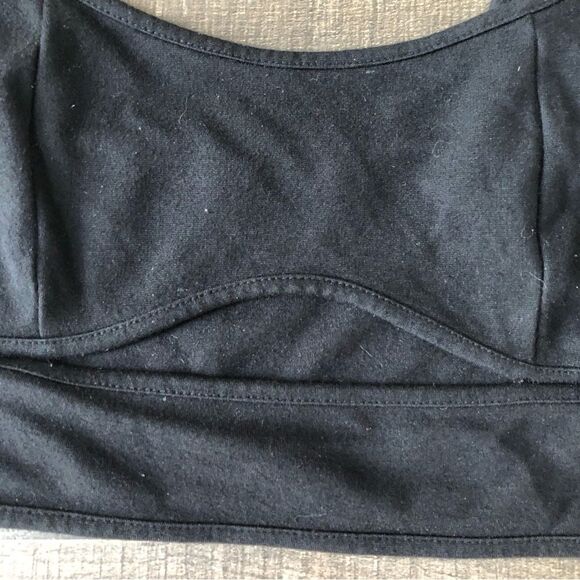 Urban Outfitters Cropped Tank - Picture 2 of 7